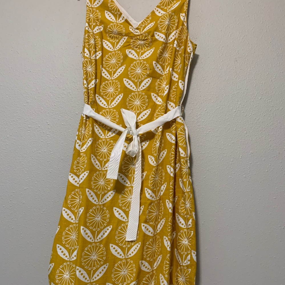 Boden Yellow and White Floral Sleeveless Belted Dress